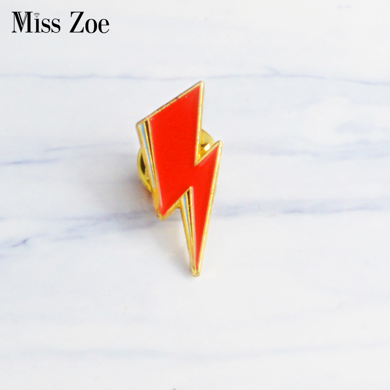 Women Fashion Icon - Aladdin relâmpago esmalte pino estilo bowie