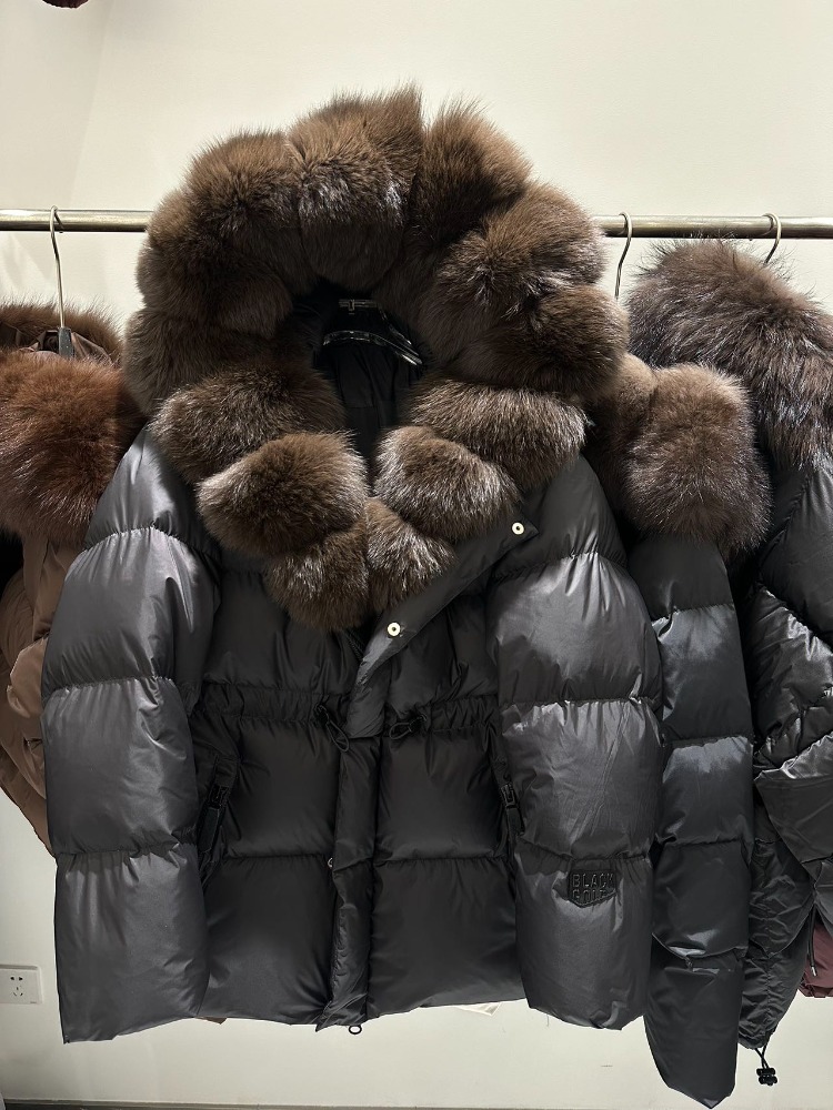 Pato branco para baixo casaco  - Women'S Fashion Parka avaliação e preço