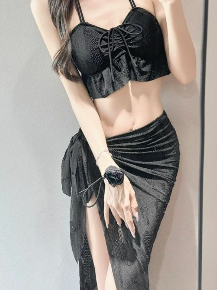 Maiô Floral Feminino em Duas P - Women Fashion Outfits avaliação e preço